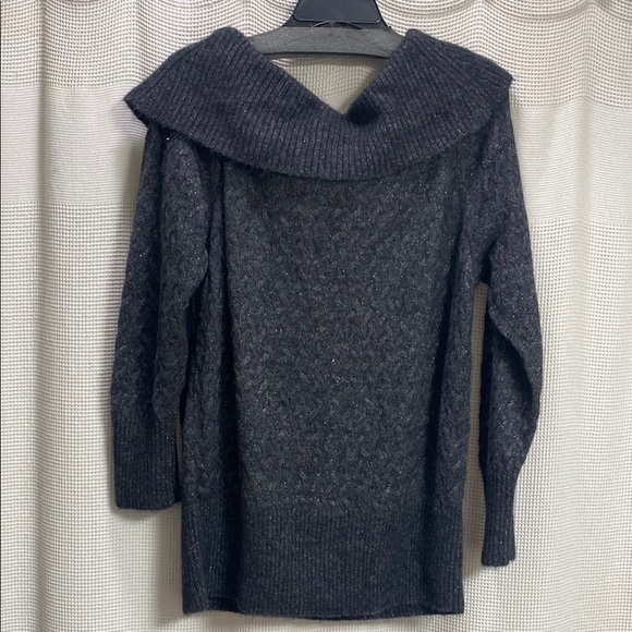 Banana Republic NEW Charcoal Sweater SZ L Metallic cable alpaca blend holiday - Picture 3 of 7